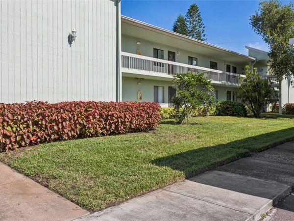 127 NANCY DRIVE , Unit 127, OLDSMAR, FL 34677