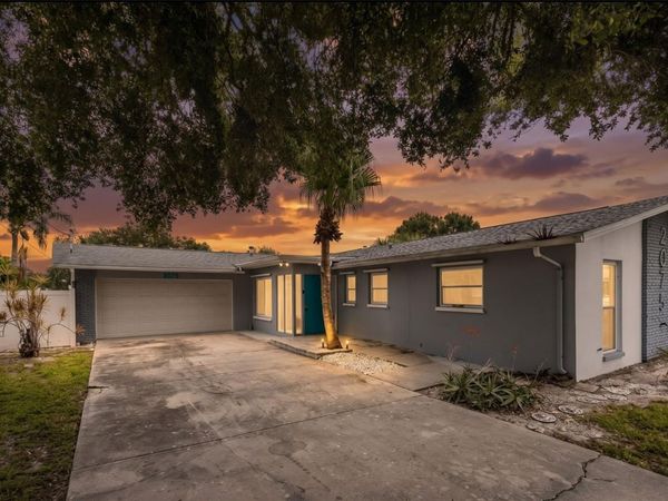 2075 N KEENE ROAD , CLEARWATER, FL 33755