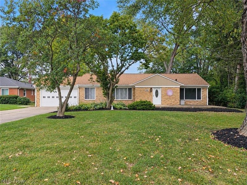 2961 Chamberlain Road, Akron, OH 44333 Photo 1