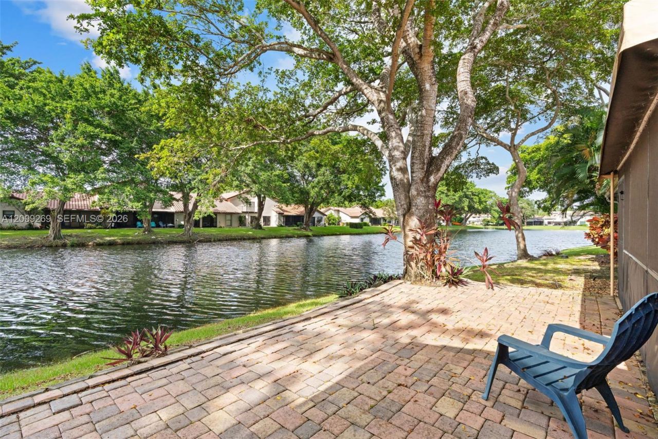 3329 Deer Creek Lake Shore Dr , Deerfield Beach, FL 33442 Photo