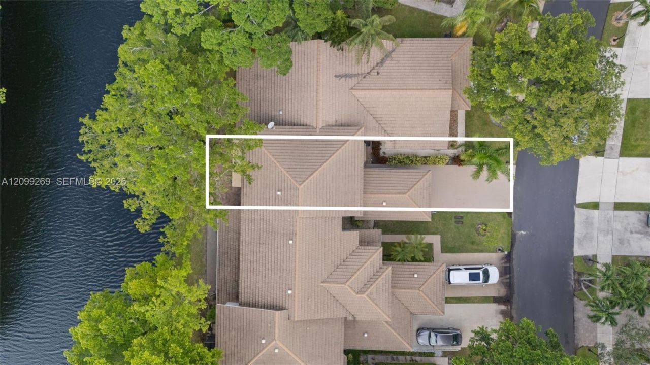 3329 Deer Creek Lake Shore Dr , Deerfield Beach, FL 33442 Photo