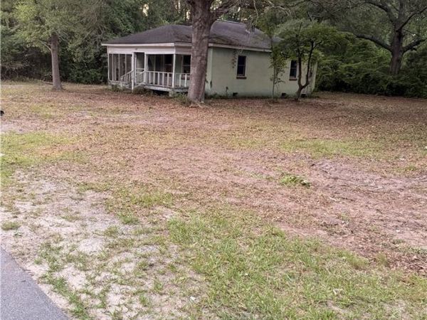 23661 Bundy Street, Wagram, NC 28369