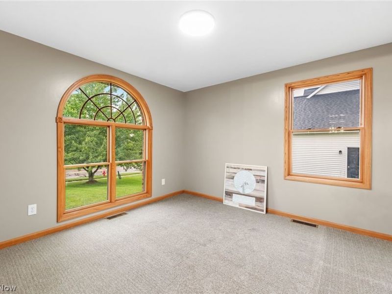 2427 Queensbury Road, Alliance, OH 44601 Photo 12