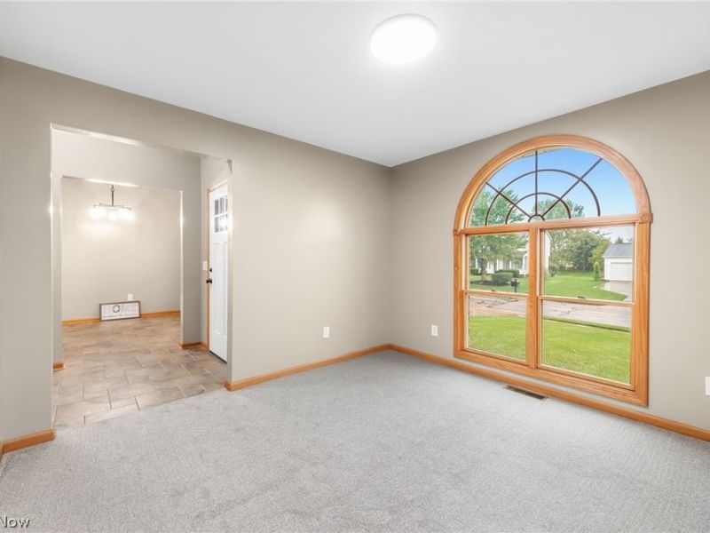 2427 Queensbury Road, Alliance, OH 44601 Photo 14