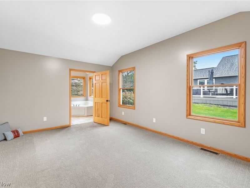 2427 Queensbury Road, Alliance, OH 44601 Photo 15