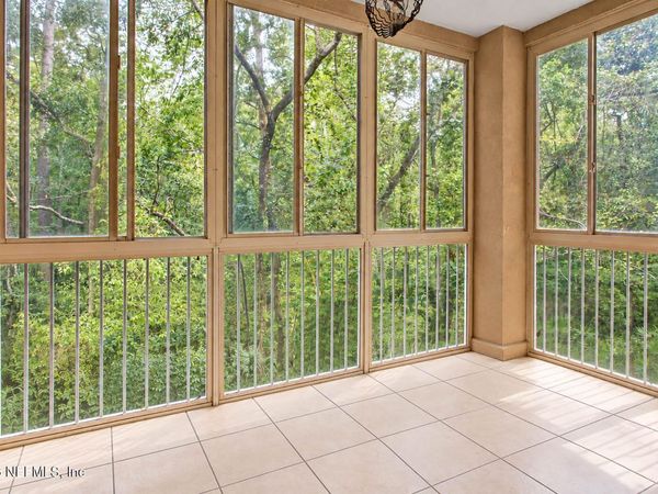 8601 BEACH Boulevard, Unit 208, Jacksonville, FL 32216