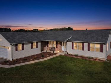 19 SWISSDALE ROAD, BERNVILLE, PA 19506