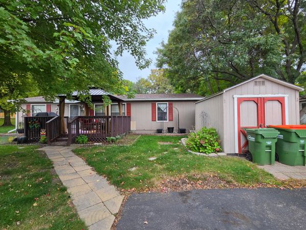 9512 W Sandpiper Drive, Blaine, MN 55434