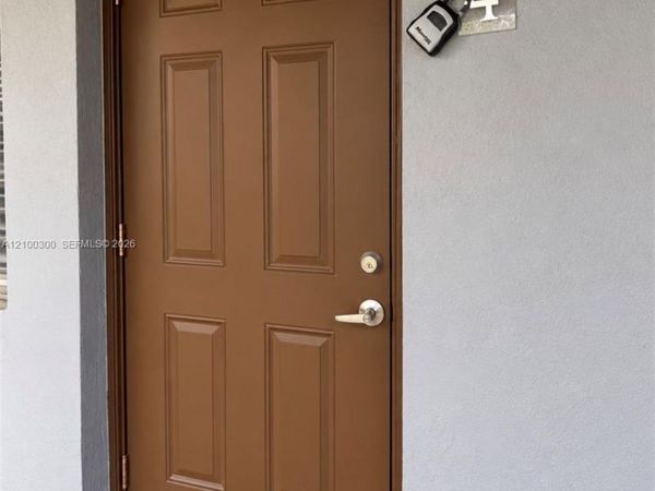 401 NW 43rd Ct , Unit 4, Oakland Park, FL 33309