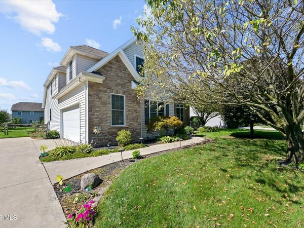 2334 Sunflower Court , Perrysburg, OH 43551