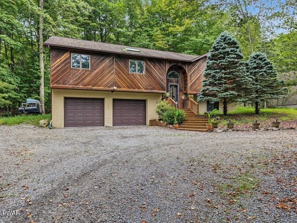 3775 Thornwood Terrace , Lake Ariel, PA 18436