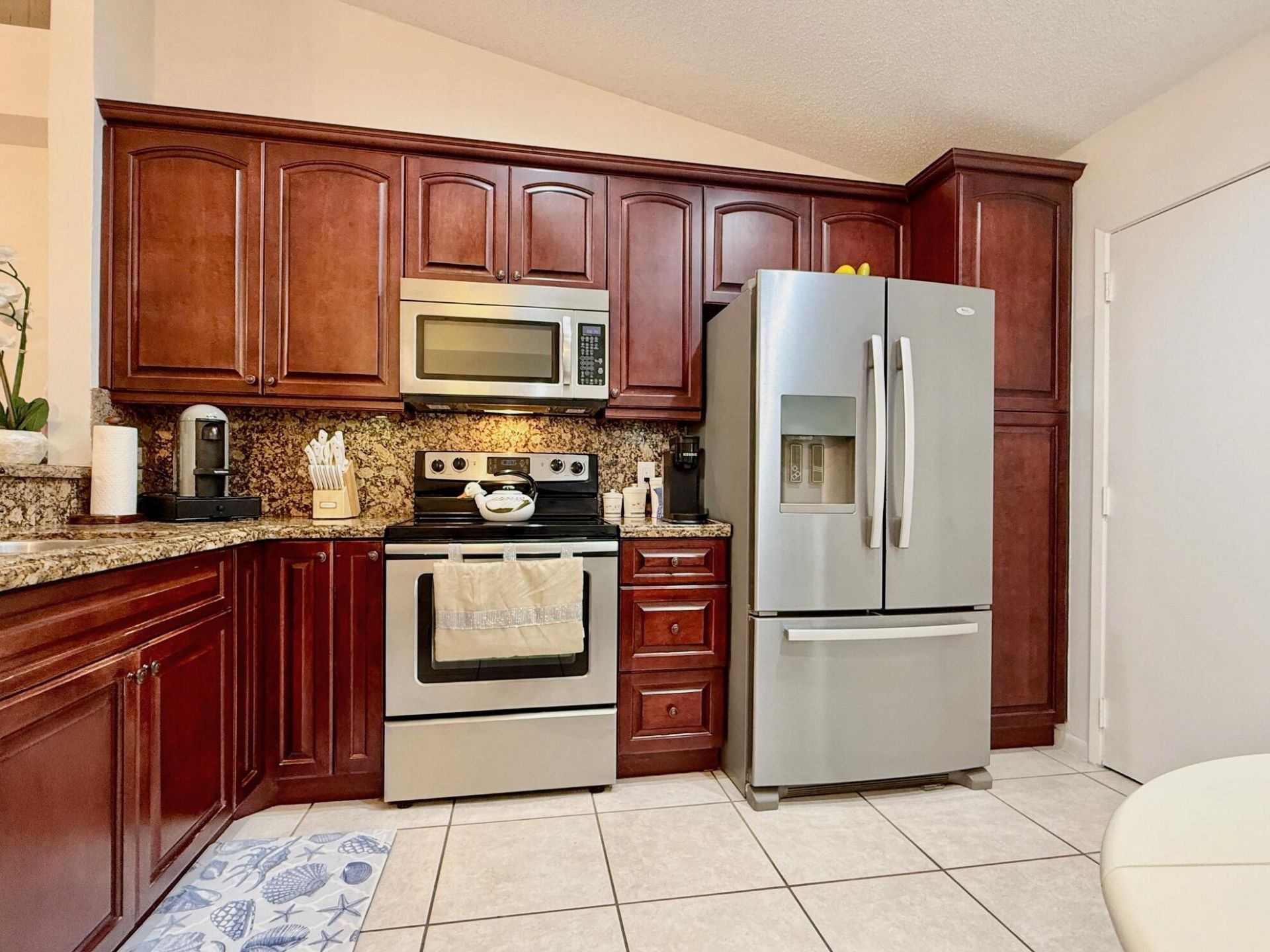 10938 Roebelini Palm Court, Unit A, Boynton Beach, FL 33437 Photo