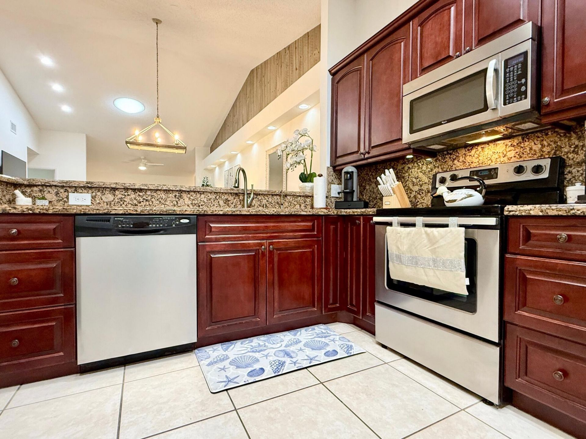 10938 Roebelini Palm Court, Unit A, Boynton Beach, FL 33437 Photo
