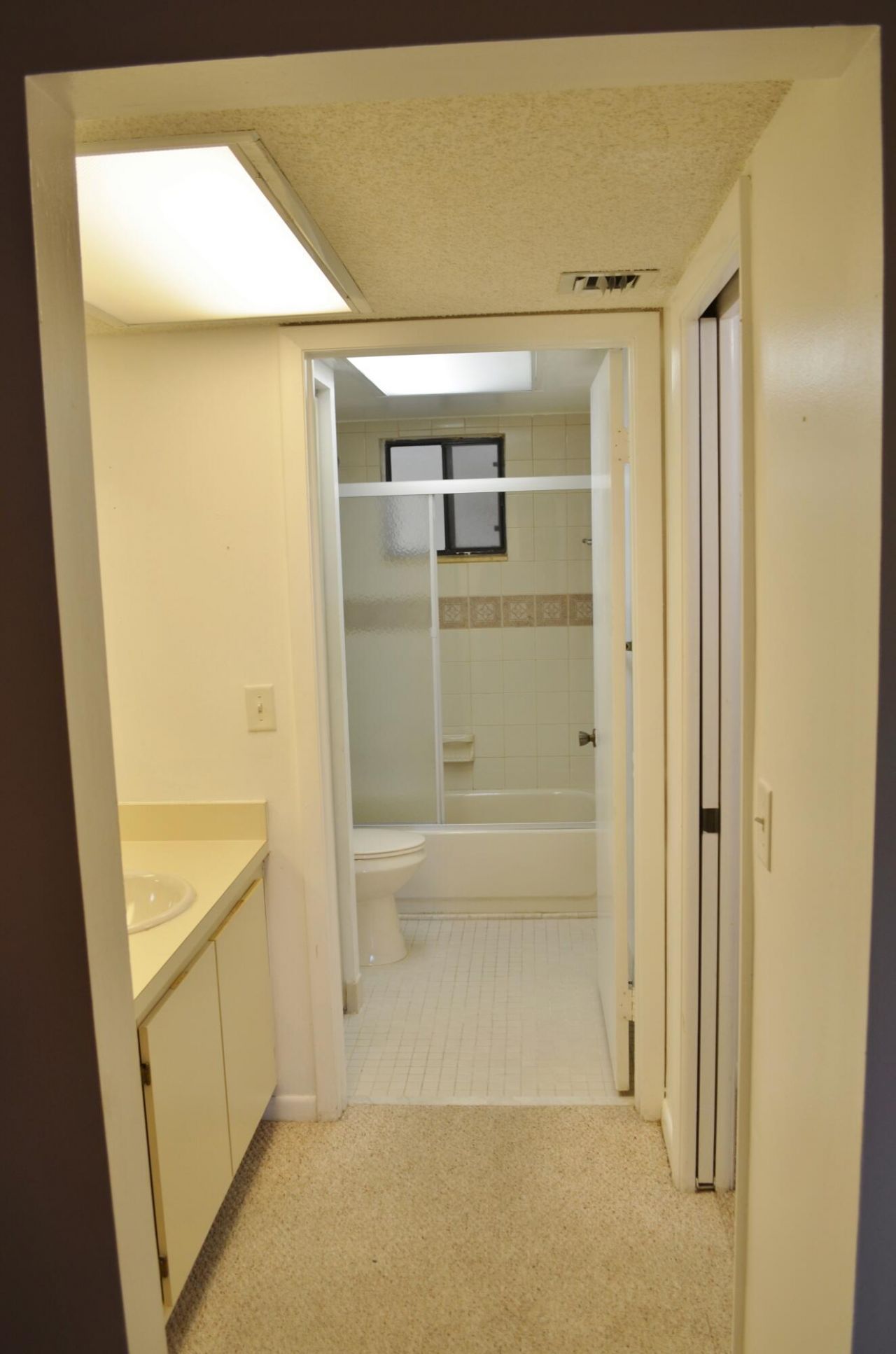 5130 Las Verdes Circle, Unit 121, Delray Beach, FL 33484 Photo