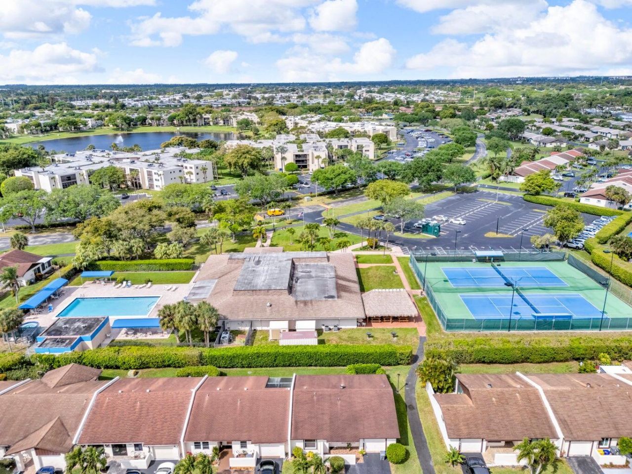 5130 Las Verdes Circle, Unit 121, Delray Beach, FL 33484 Photo