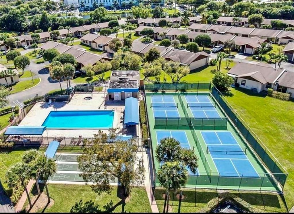 5130 Las Verdes Circle, Unit 121, Delray Beach, FL 33484 Photo