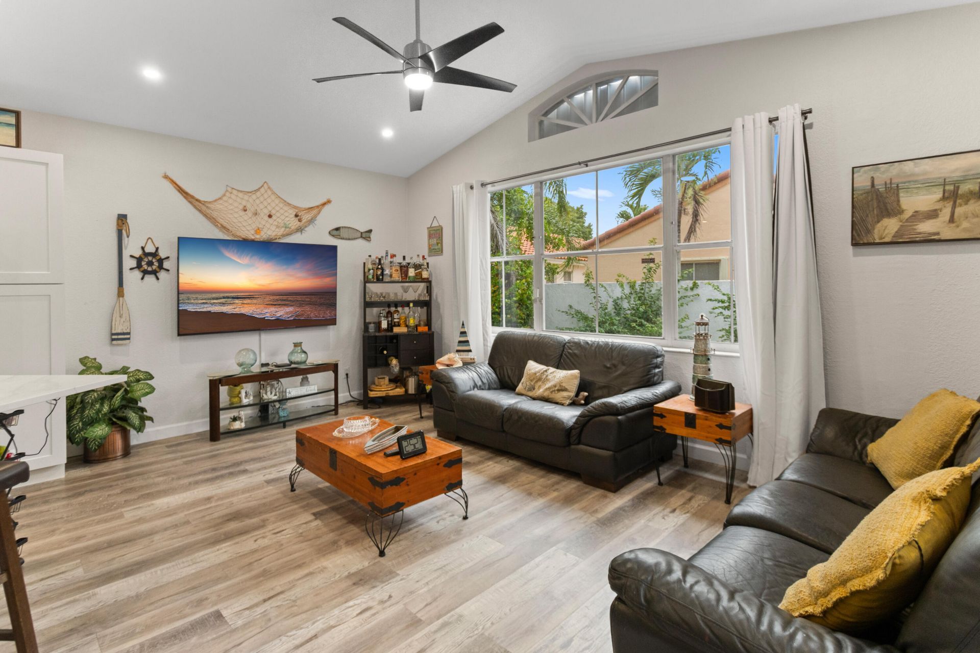 18413 NW 20th Street, Pembroke Pines, FL 33029 Photo