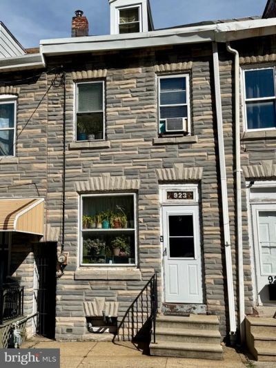 923 Cotton Street, Reading, PA 19602 Main Photo