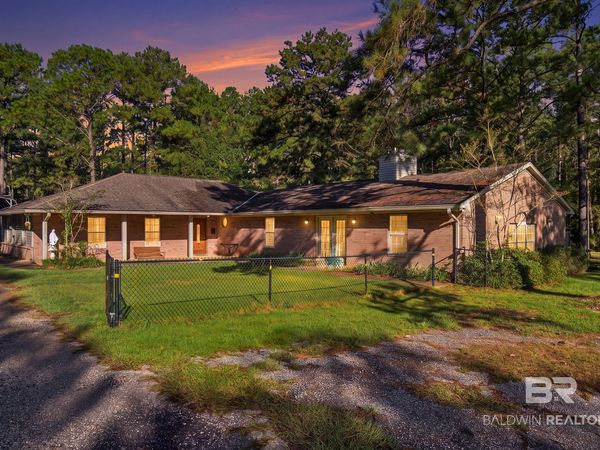 42217 Earl Durant Rd, Bay Minette, AL 36507