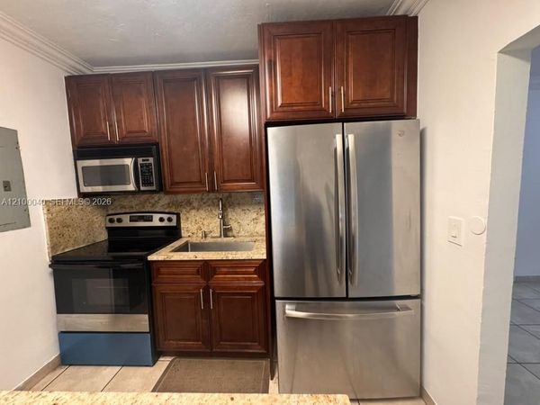 1071 NW 34th St , Unit 1, Miami, FL 33127
