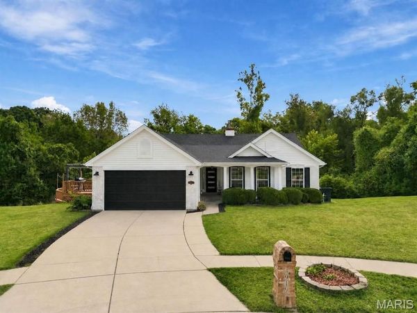 4919 Jamestowne Ridge Court , Florissant, MO 63033