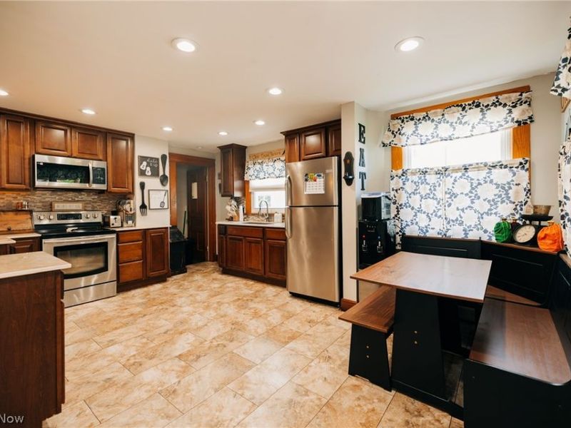 424 S 4th Street, Coshocton, OH 43812 Photo 6