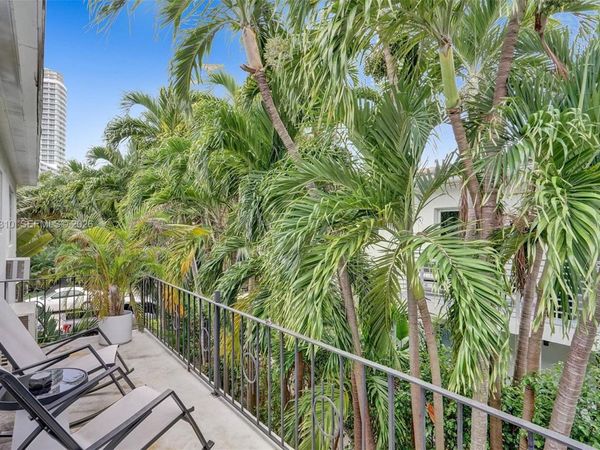Unit 3, Miami Beach, FL 33139