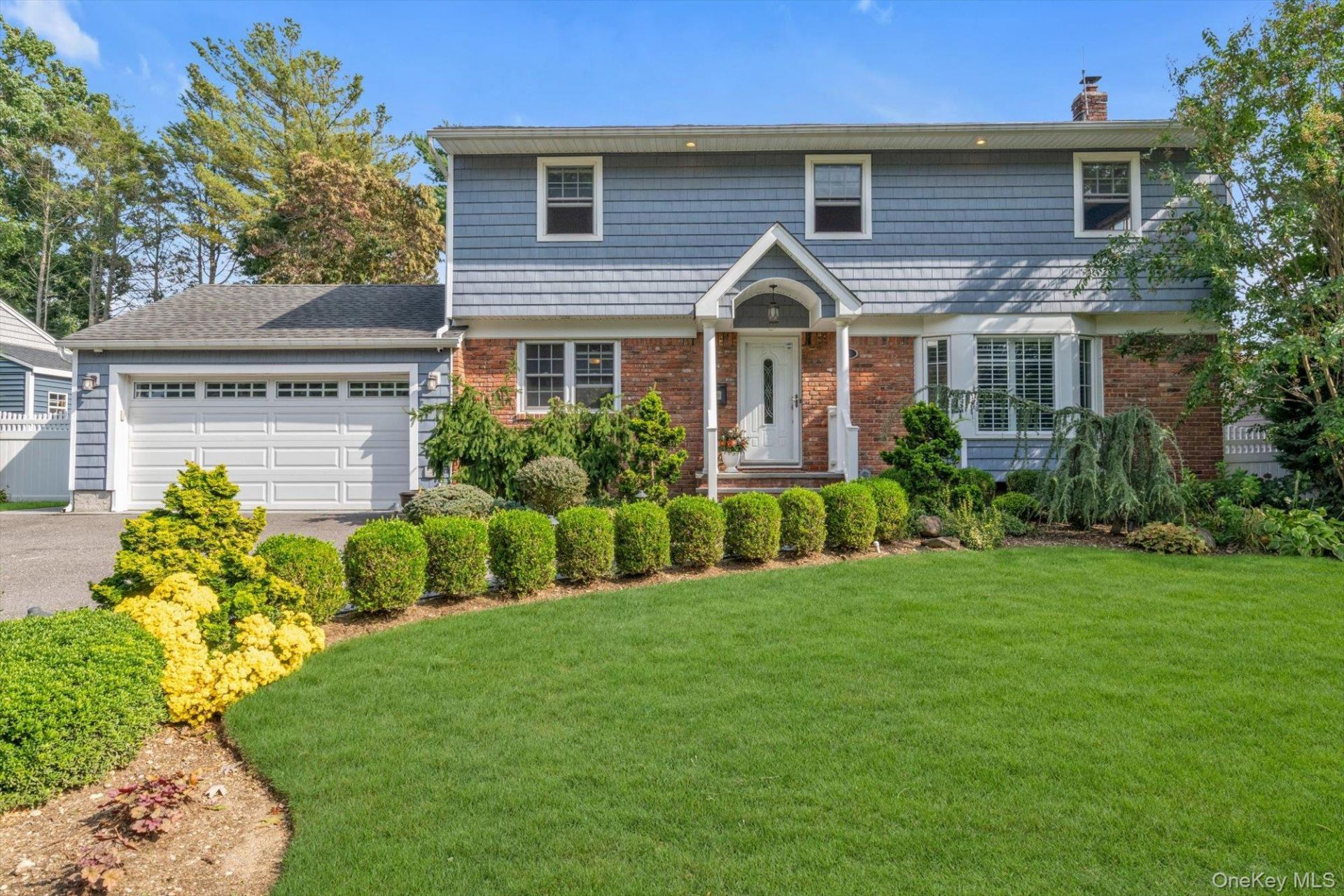 3 Lesley Drive , Syosset, NY 11791 Main Photo