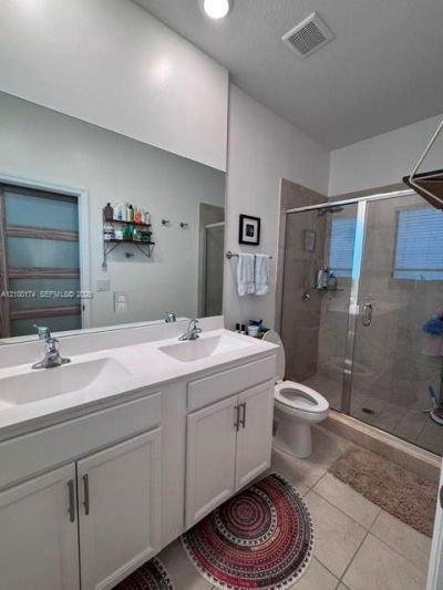 Please Call For Address, Miami, FL 33179 Photo