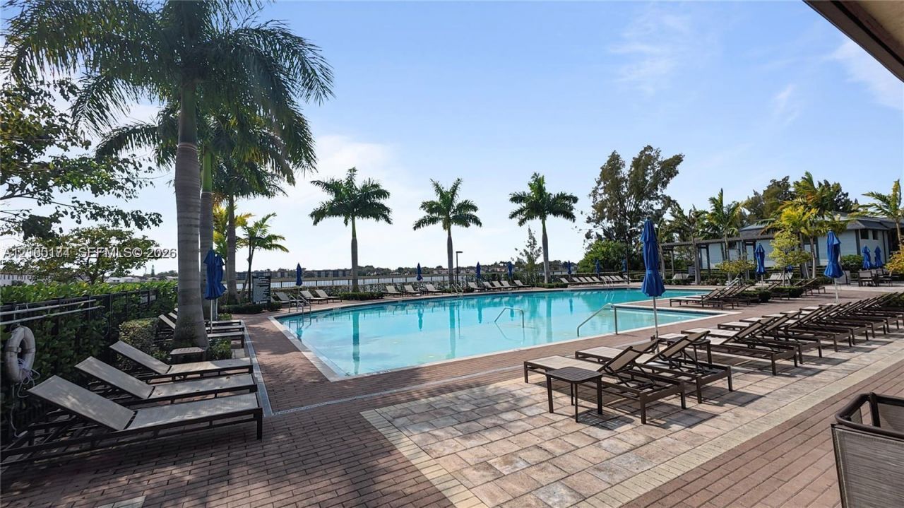 Please Call For Address, Miami, FL 33179 Photo