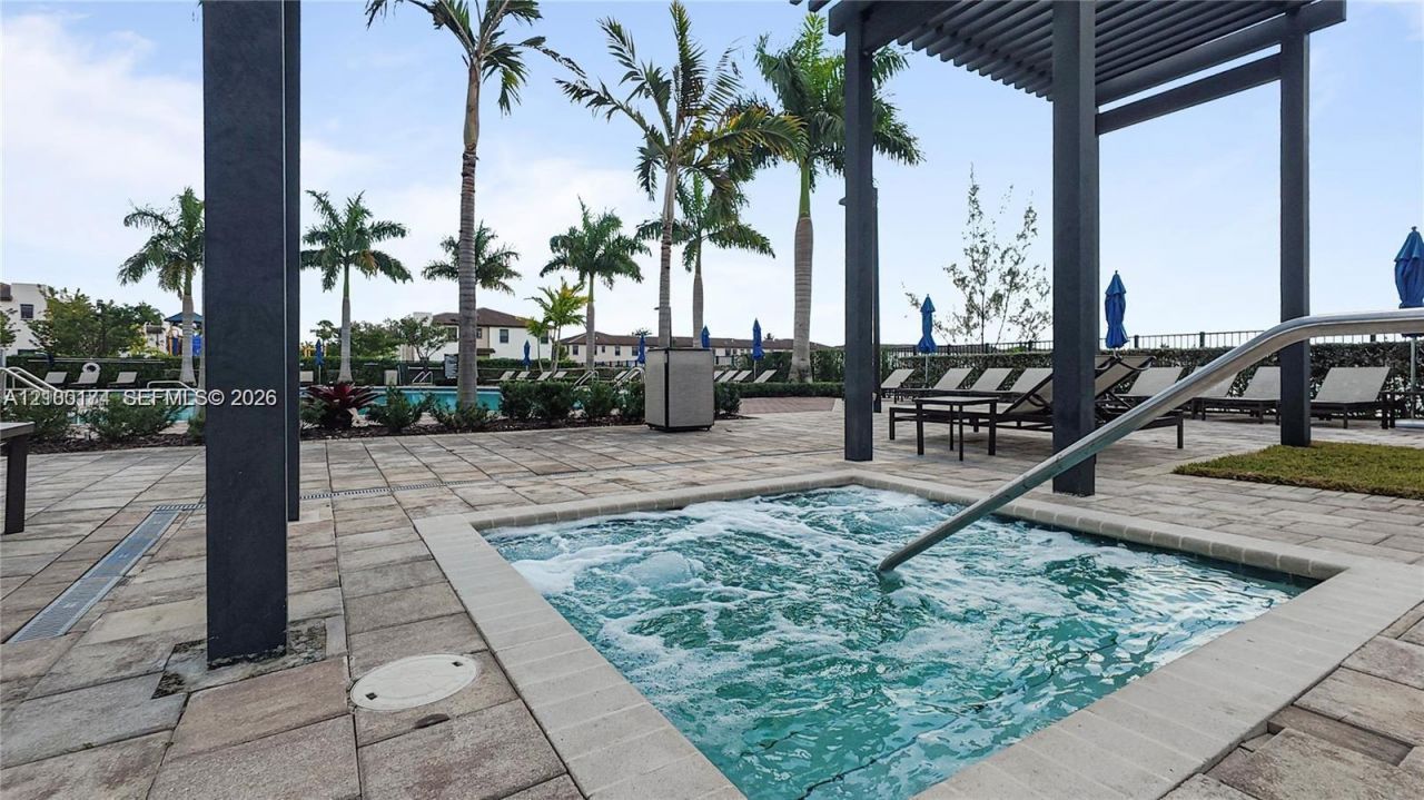 Please Call For Address, Miami, FL 33179 Photo