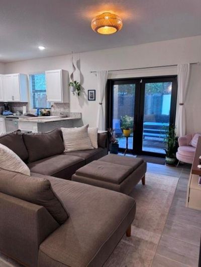 Please Call For Address, Miami, FL 33179 Photo