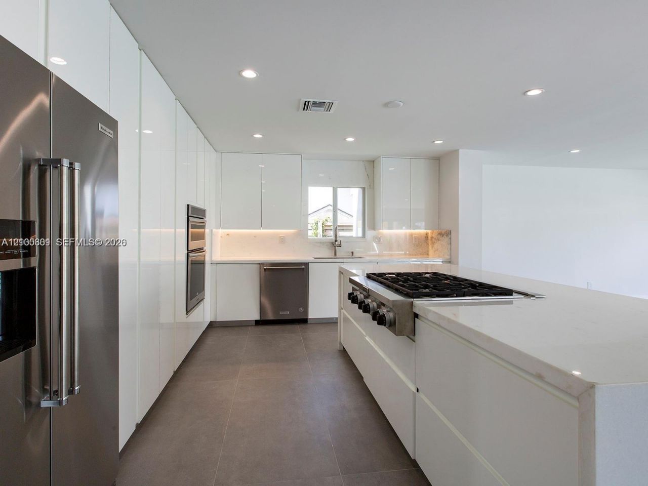 2025 Keystone Blvd, North Miami, FL 33181 Photo