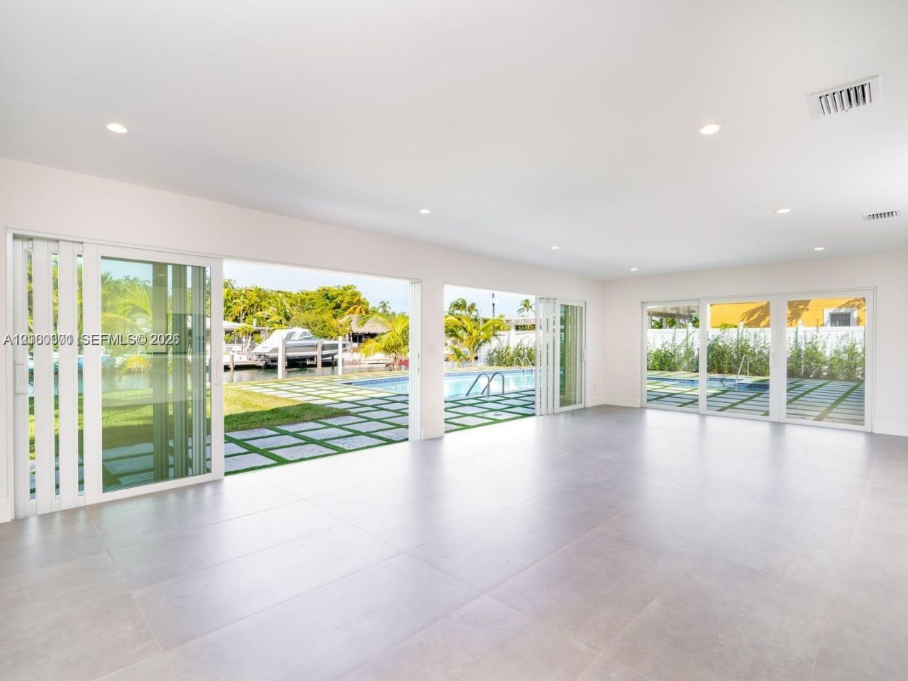 2025 Keystone Blvd, North Miami, FL 33181 Photo