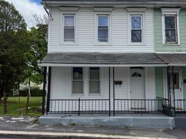 328 E OAK STREET, FRACKVILLE, PA 17931