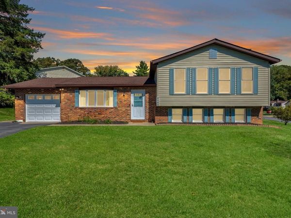 6153 FOREST LANE , ELDERSBURG, MD 21784