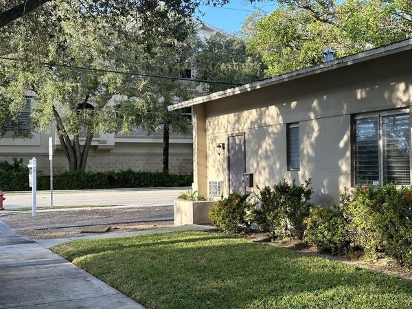 1300 E BROWARD Boulevard, Unit 8, Fort Lauderdale, FL 33301