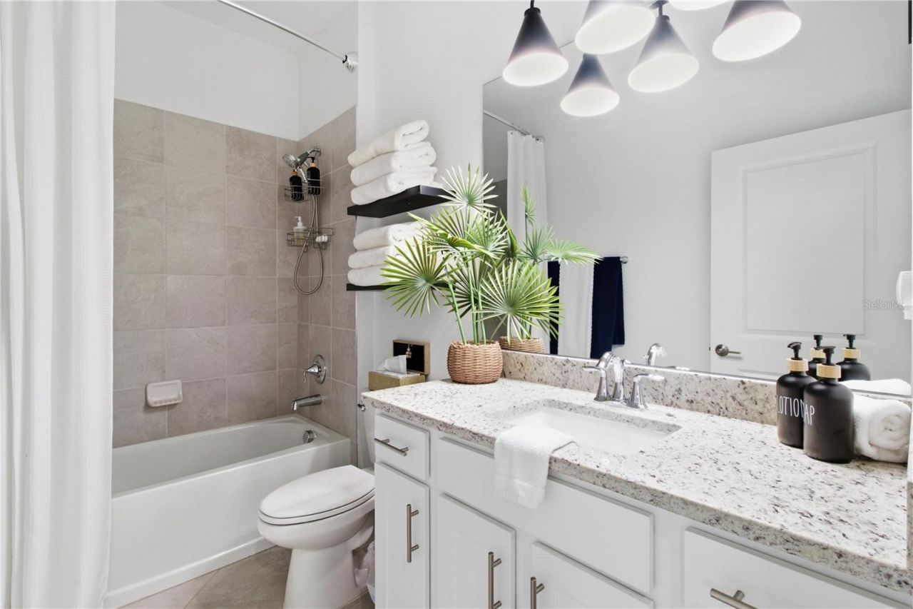 15606 Sunny Day Drive, Bradenton, FL 34211 Photo
