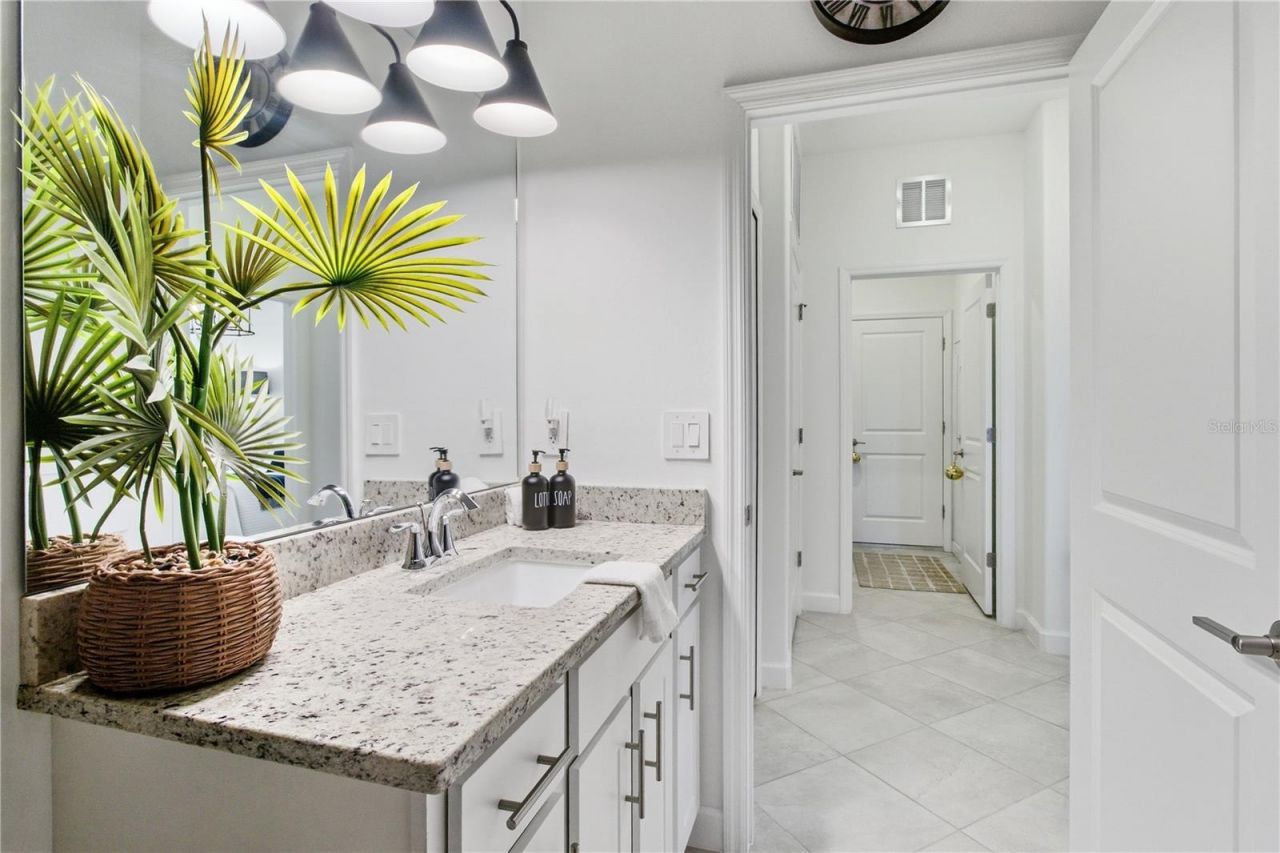 15606 Sunny Day Drive, Bradenton, FL 34211 Photo