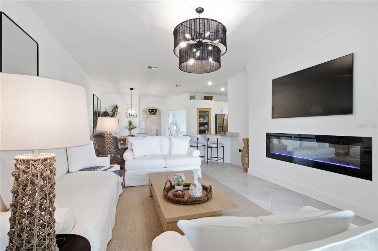 15606 Sunny Day Drive, Bradenton, FL 34211 Photo