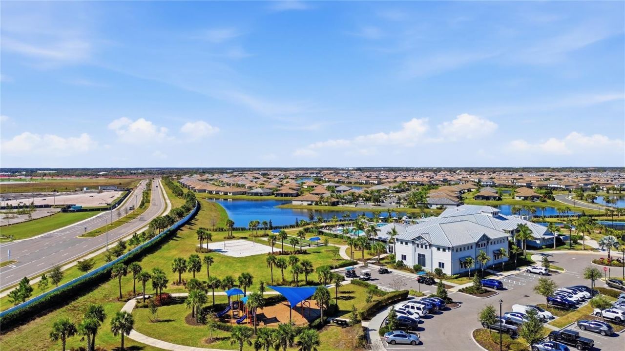 15606 Sunny Day Drive, Bradenton, FL 34211 Photo