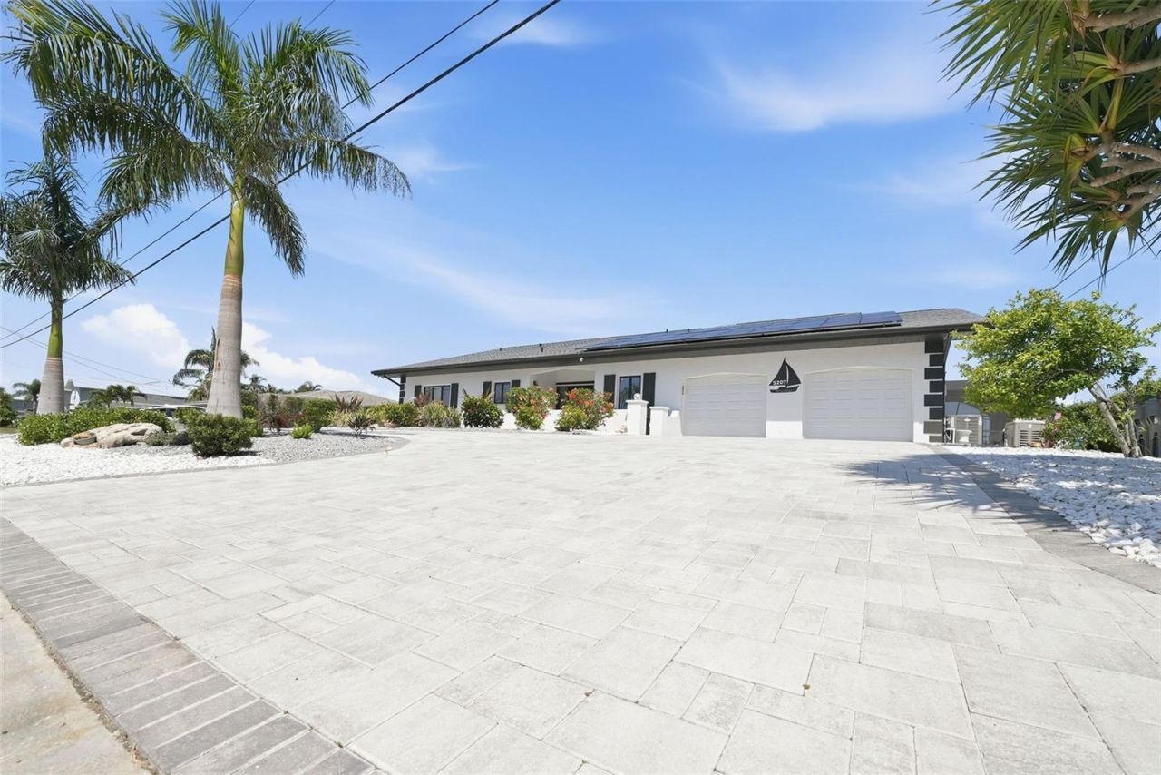 5207 Bay State Road, Palmetto, FL 34221 Photo