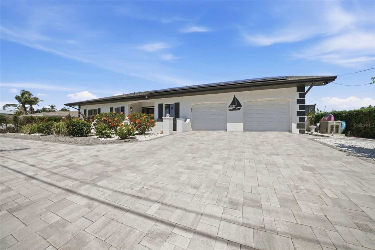 5207 Bay State Road, Palmetto, FL 34221 Photo