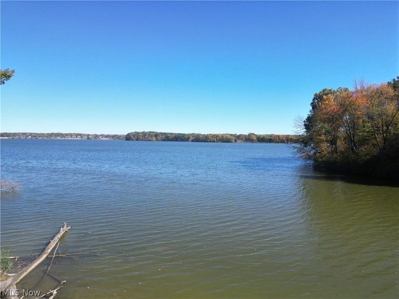 2235 S Mahoning Road, Lake Milton, OH 44429 Photo 16