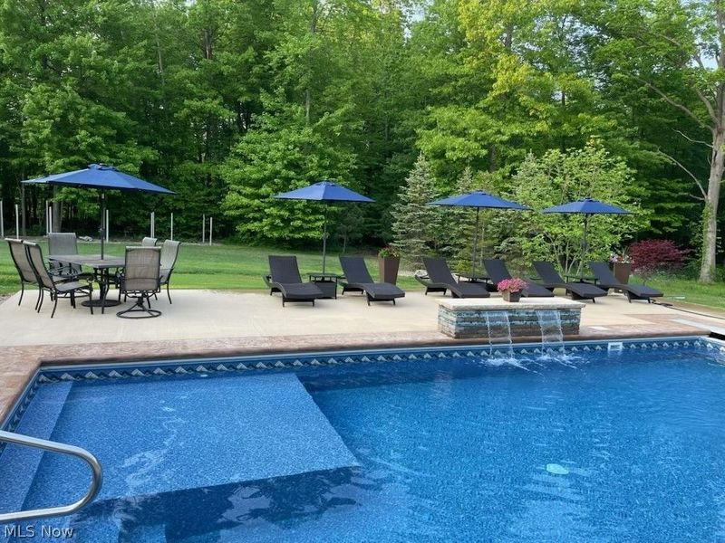 2235 S Mahoning Road, Lake Milton, OH 44429 Photo 18