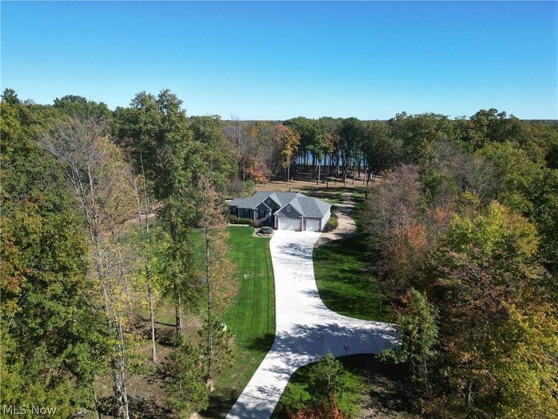 2235 S Mahoning Road, Lake Milton, OH 44429 Photo 6