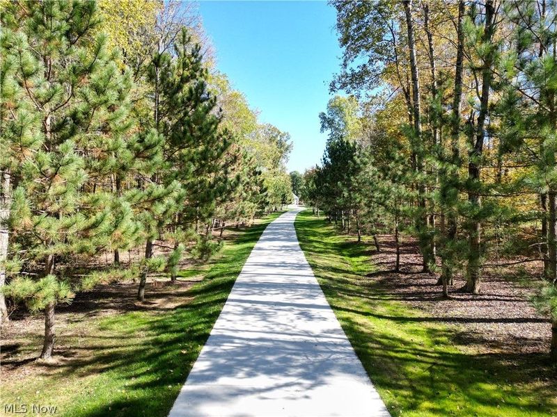 2235 S Mahoning Road, Lake Milton, OH 44429 Photo 9