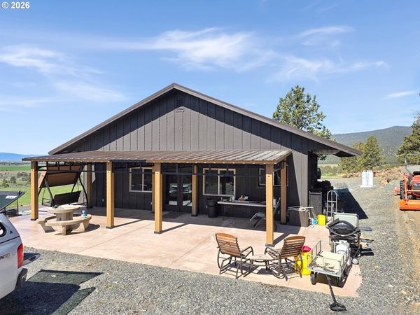 17232 DODDS HOLLOW RD, Merrill, OR 97633