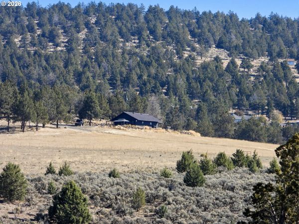 17232 DODDS HOLLOW RD, Merrill, OR 97633