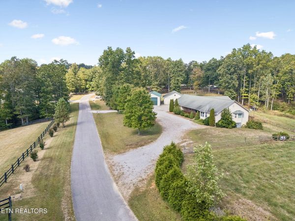 491 Crestwood Drive, Jamestown, TN 38556